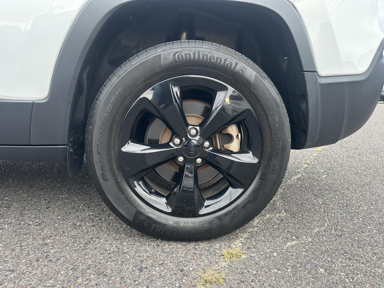 Jeep Cherokee  2021