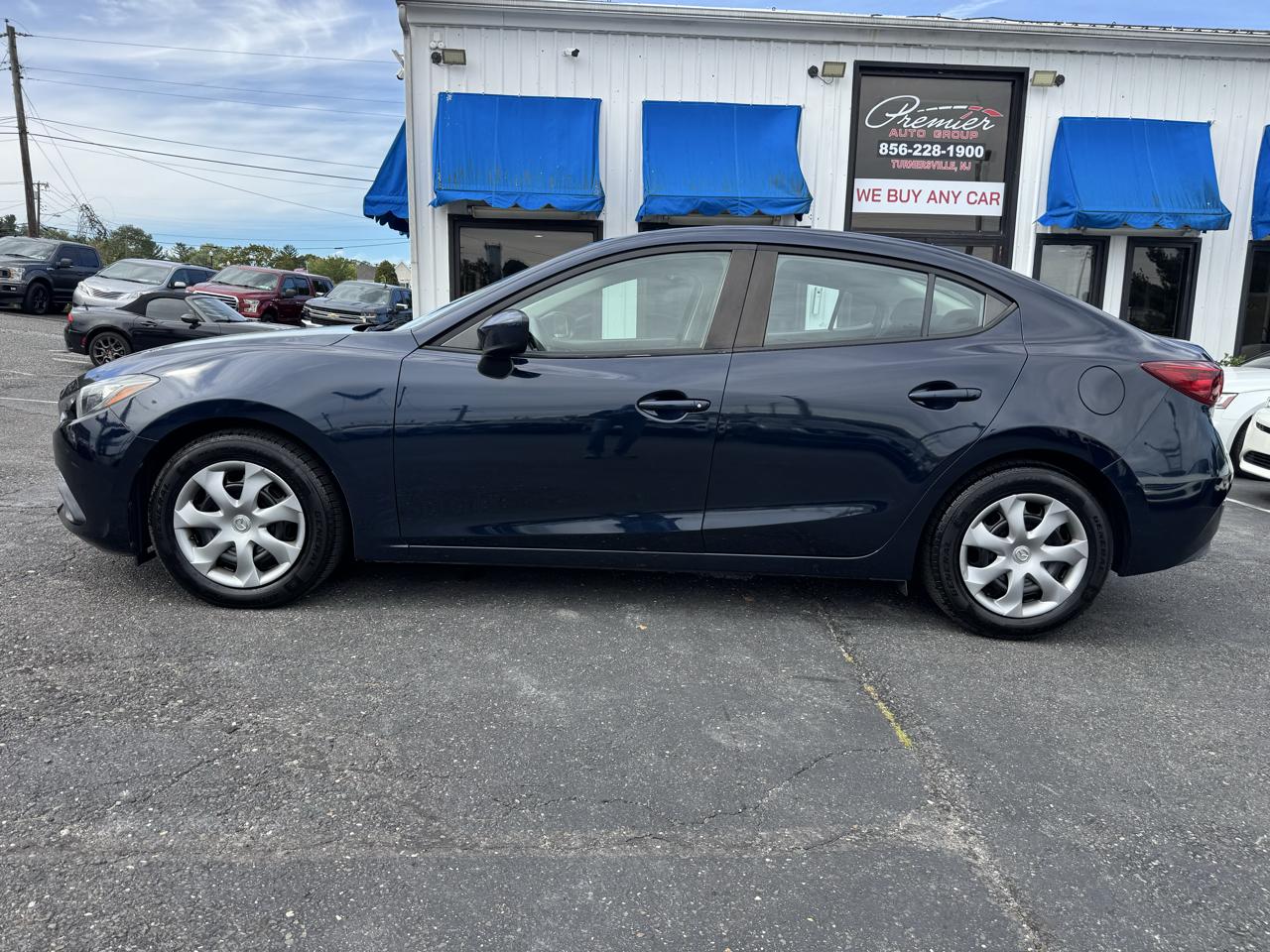 Mazda MAZDA3  2015