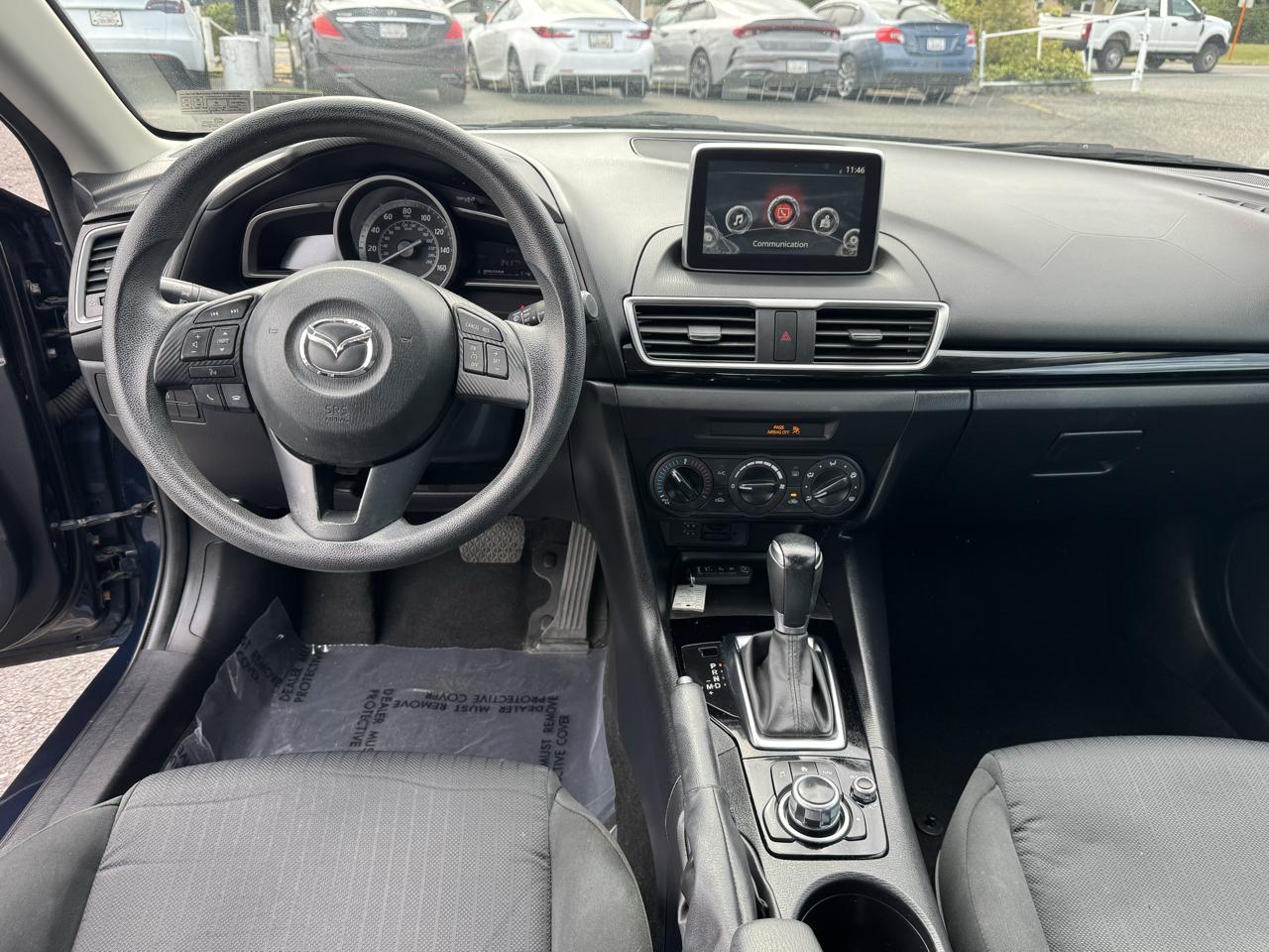 Mazda MAZDA3  2015