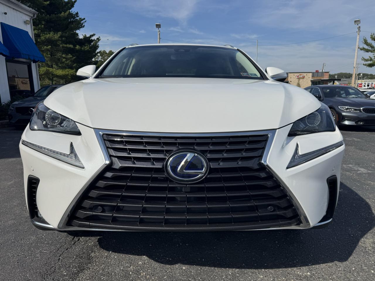 Lexus NX  2018