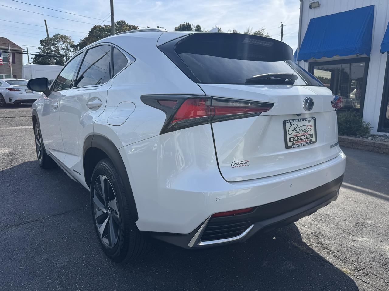 Lexus NX  2018