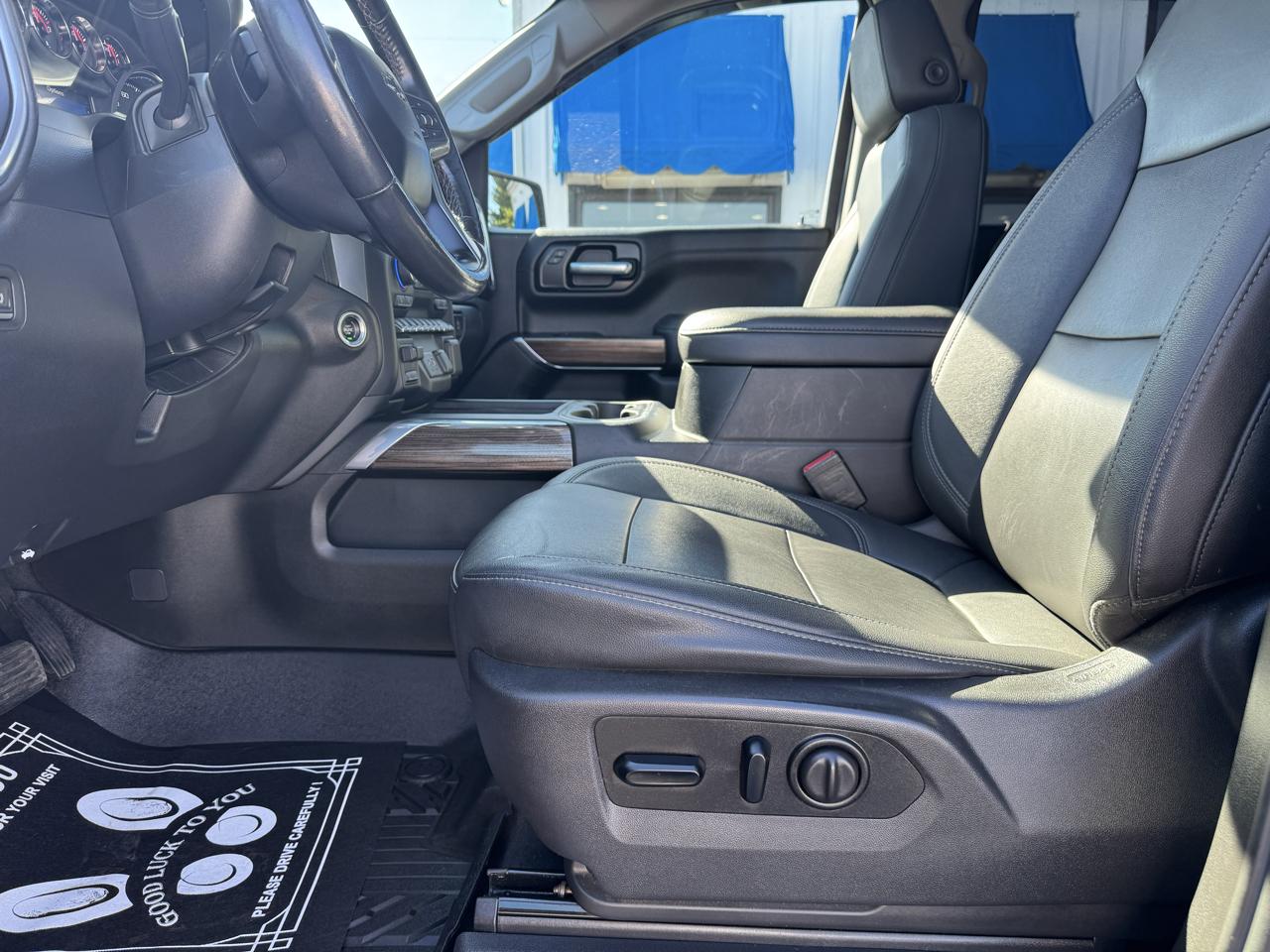 Chevrolet Silverado 1500  2021