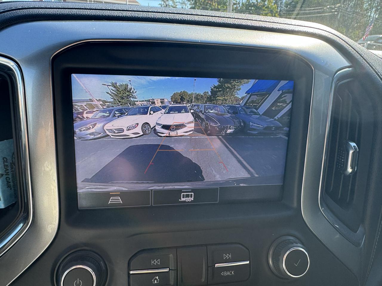 Chevrolet Silverado 1500  2021