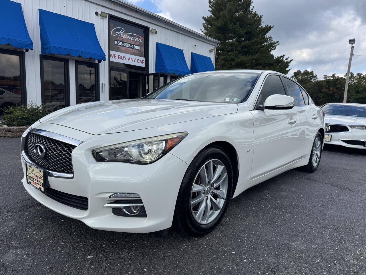 2015 Infiniti Q50 Base