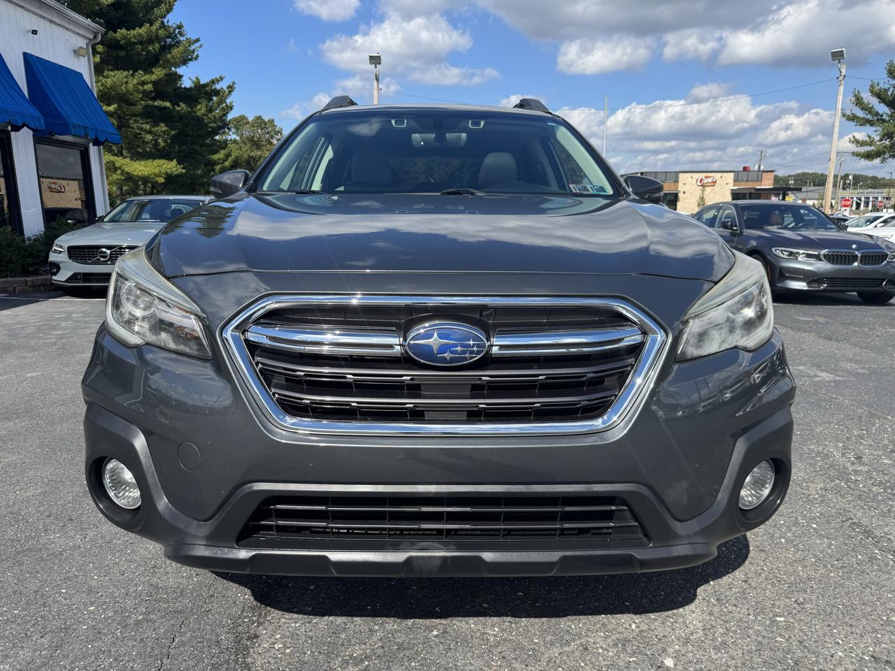 Subaru Outback  2018