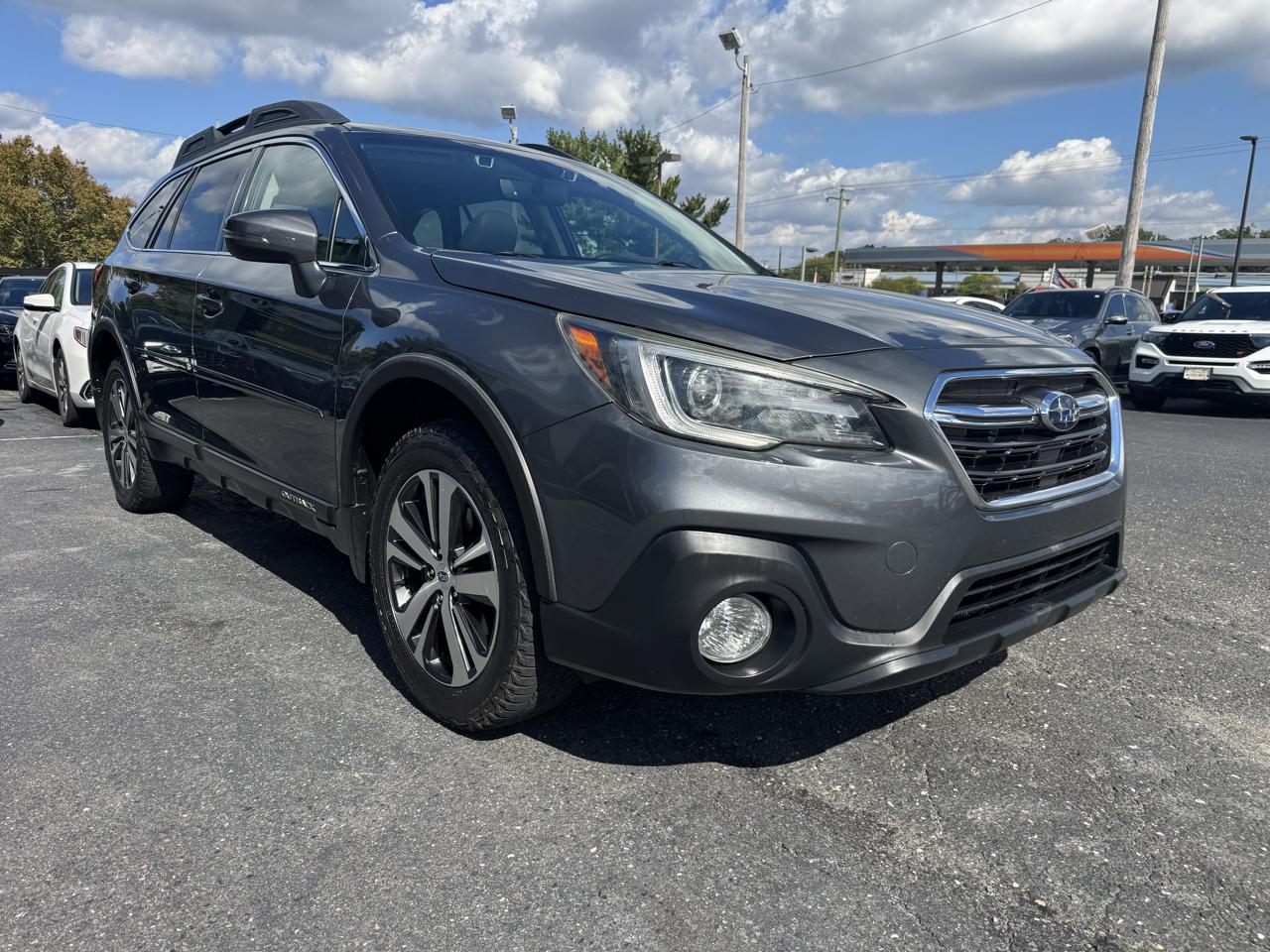 Subaru Outback  2018
