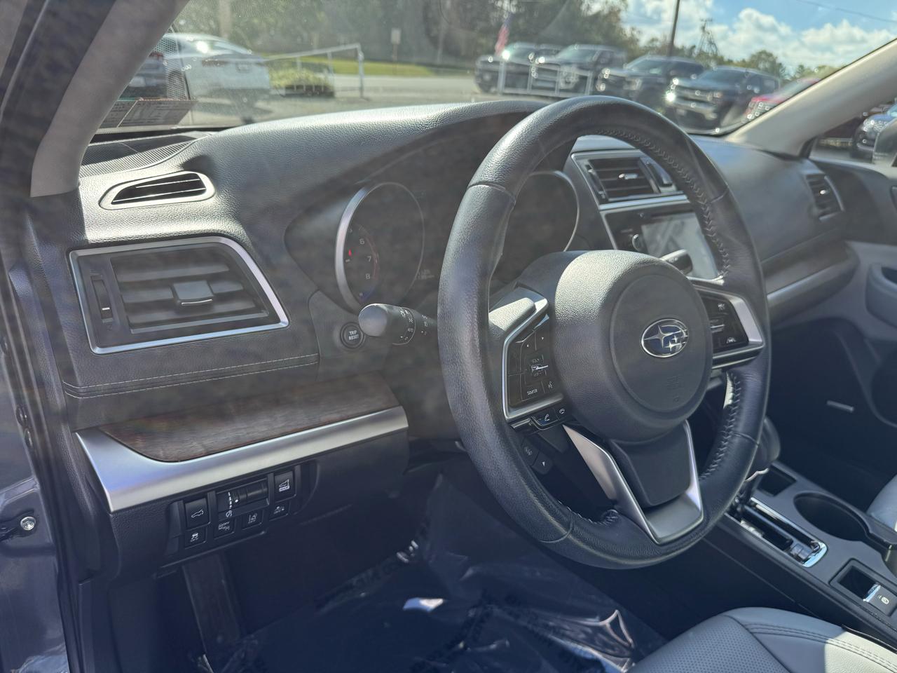 Subaru Outback  2018