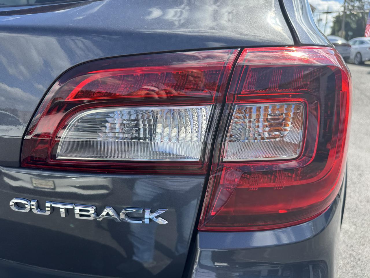 Subaru Outback  2018