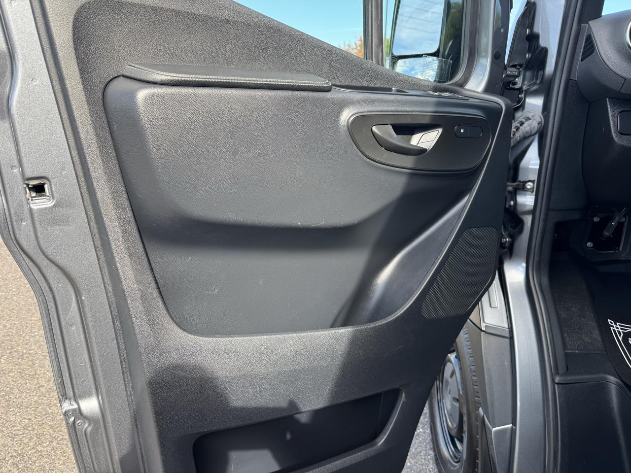 Mercedes-Benz Sprinter Van  2024