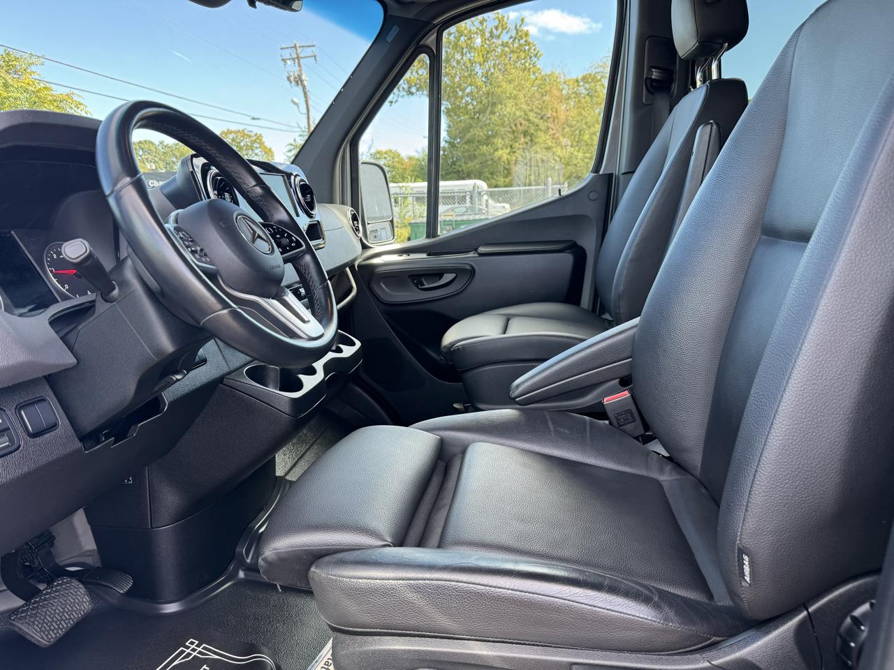 Mercedes-Benz Sprinter Van  2024
