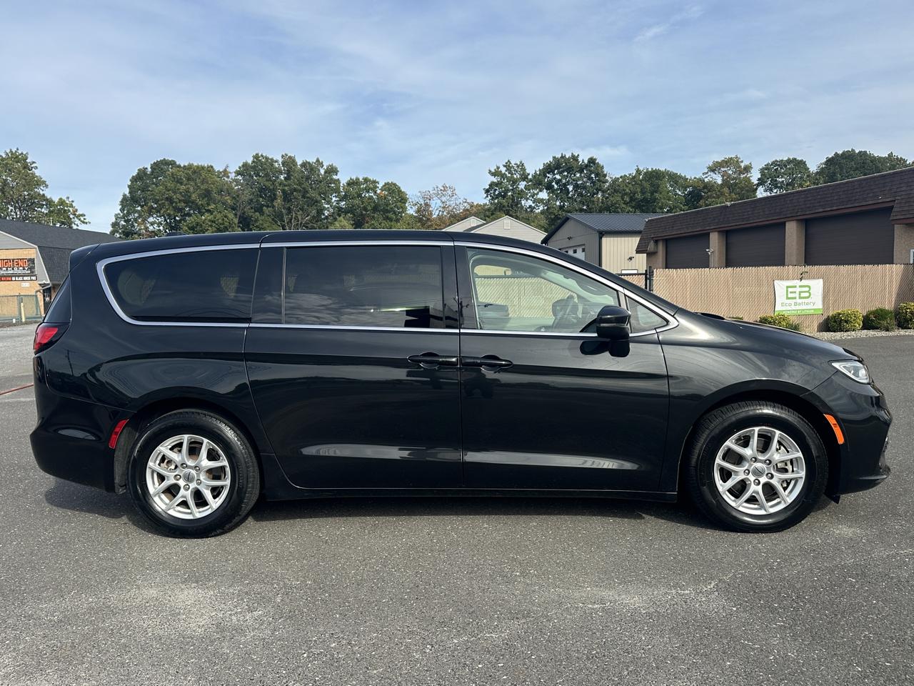 Chrysler Pacifica  2023
