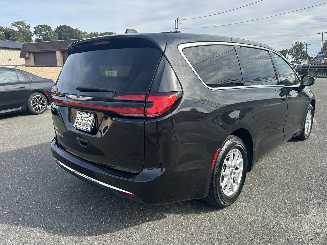 Chrysler Pacifica  2023