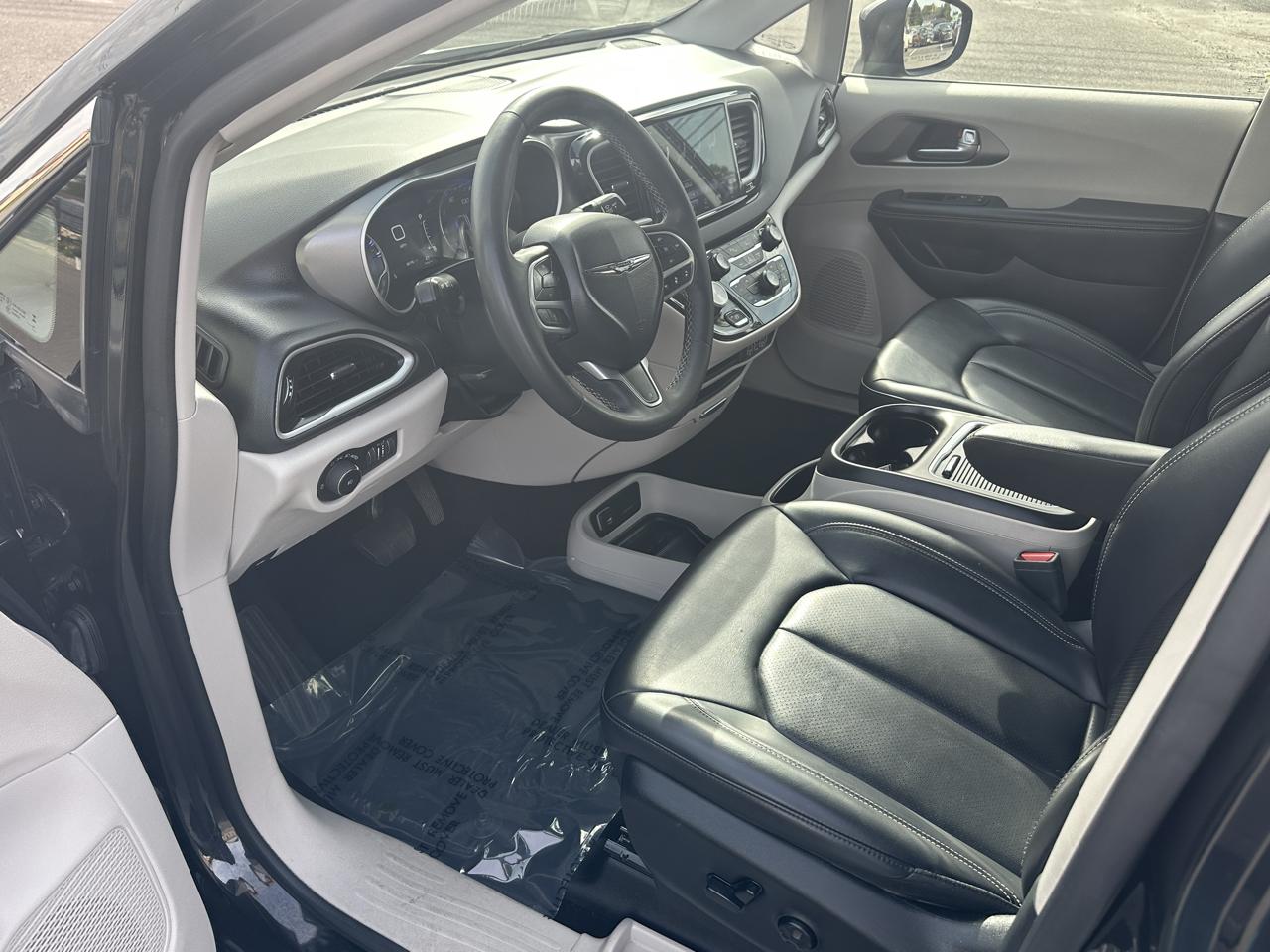 Chrysler Pacifica  2023