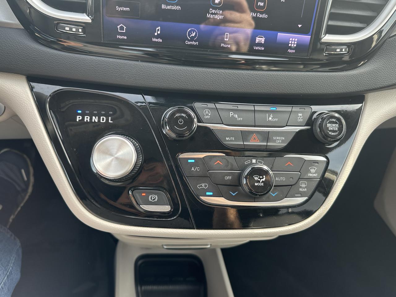 Chrysler Pacifica  2023
