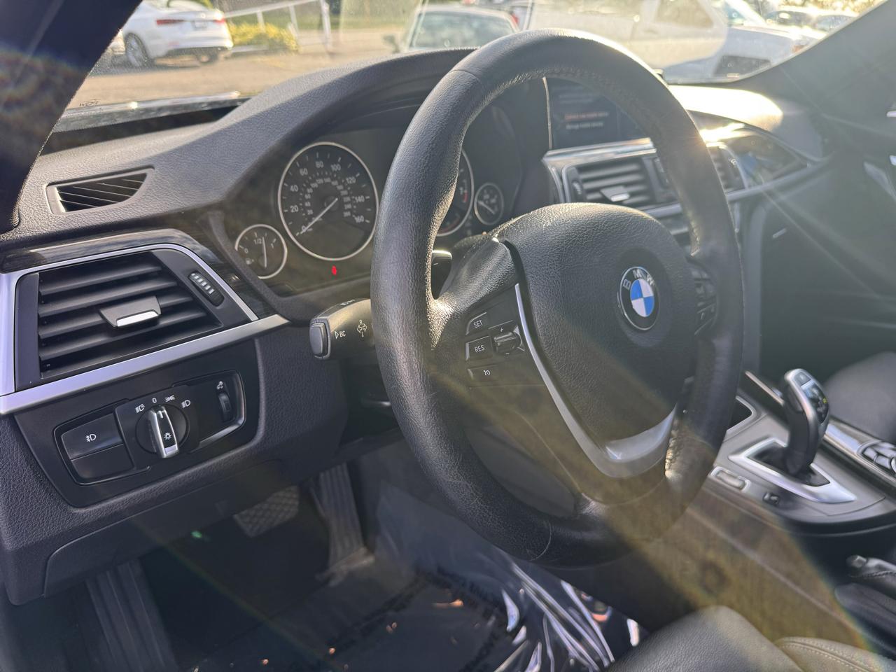 BMW 3 Series  2017