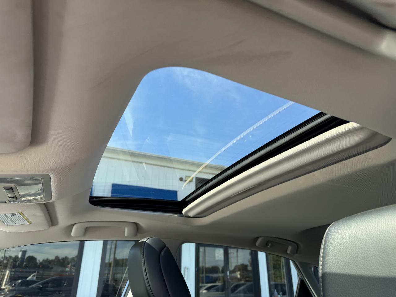 Toyota Avalon  2018