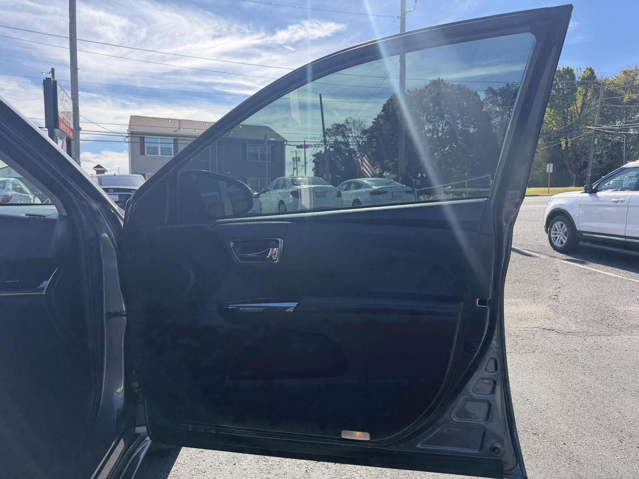 Toyota Avalon  2018