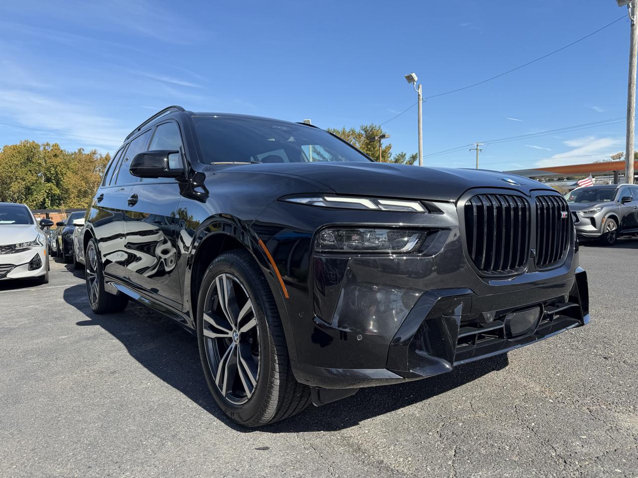 BMW X7  2025