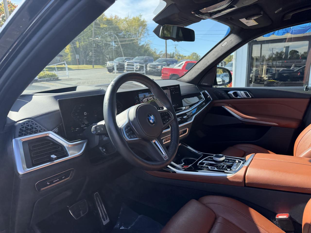 BMW X7  2025