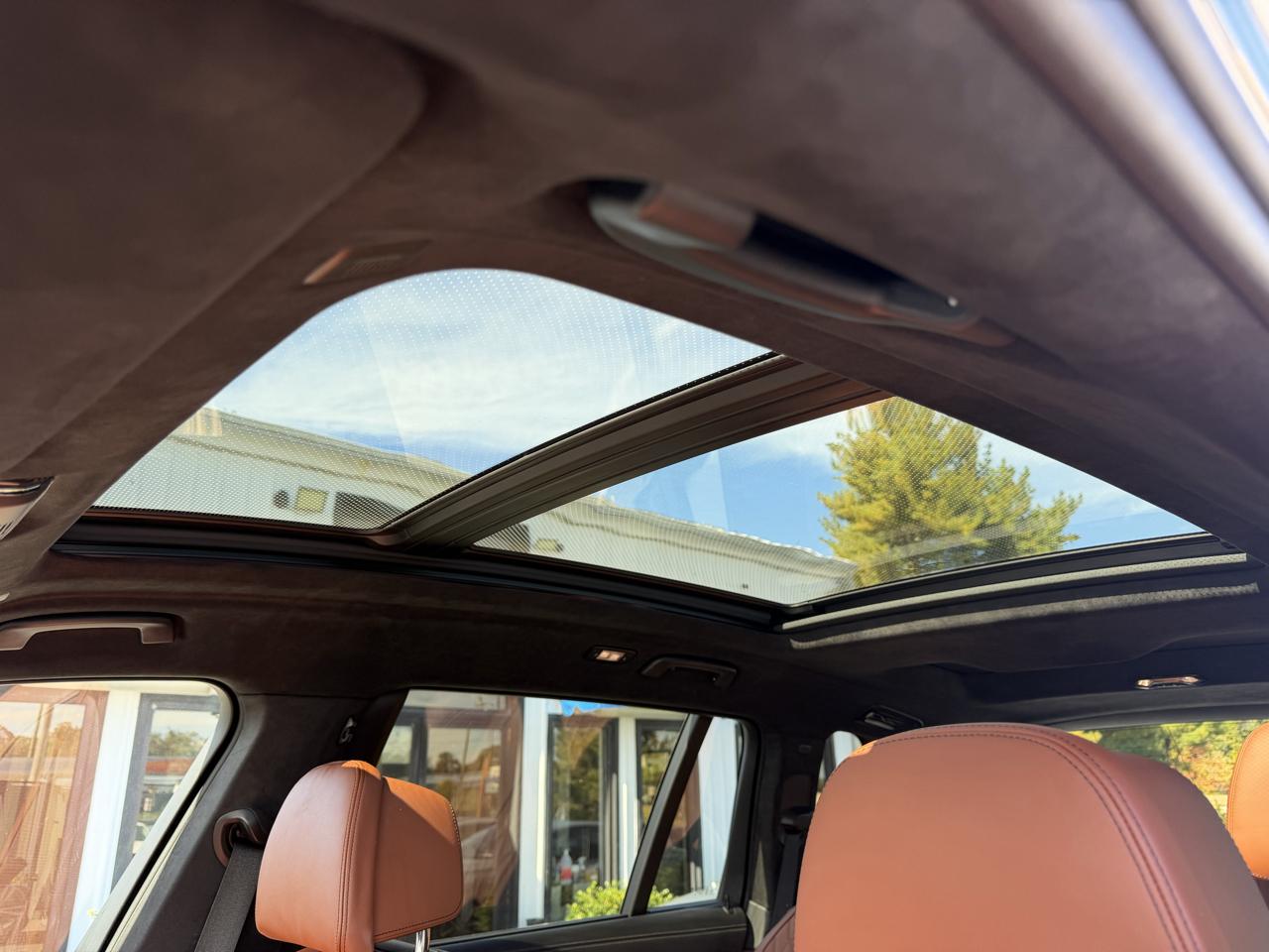 BMW X7  2025