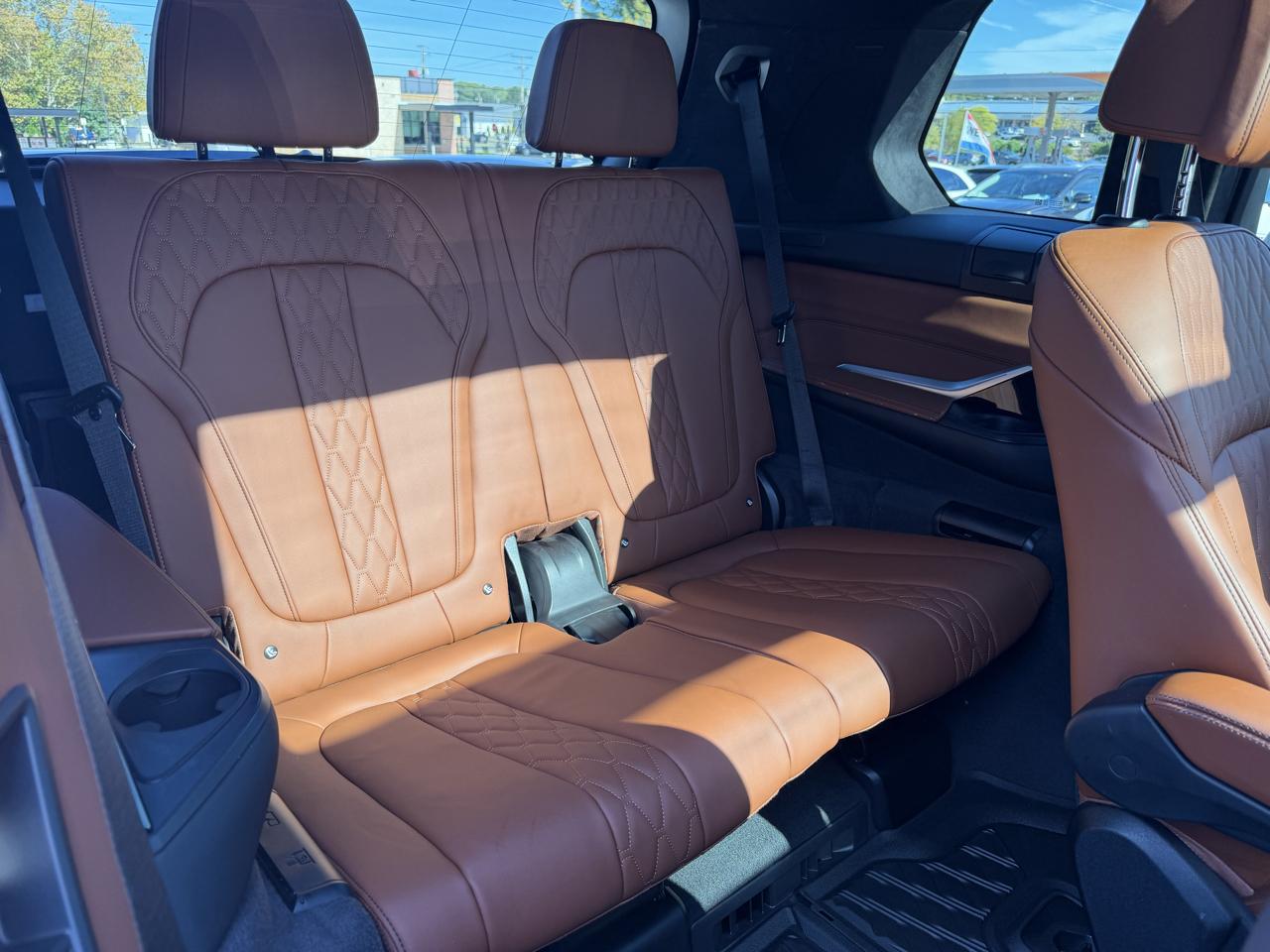BMW X7  2025