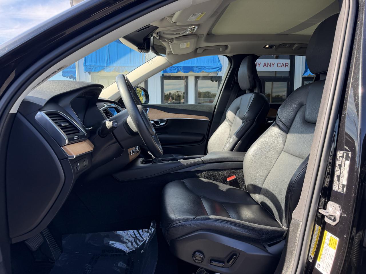 Volvo XC90  2022