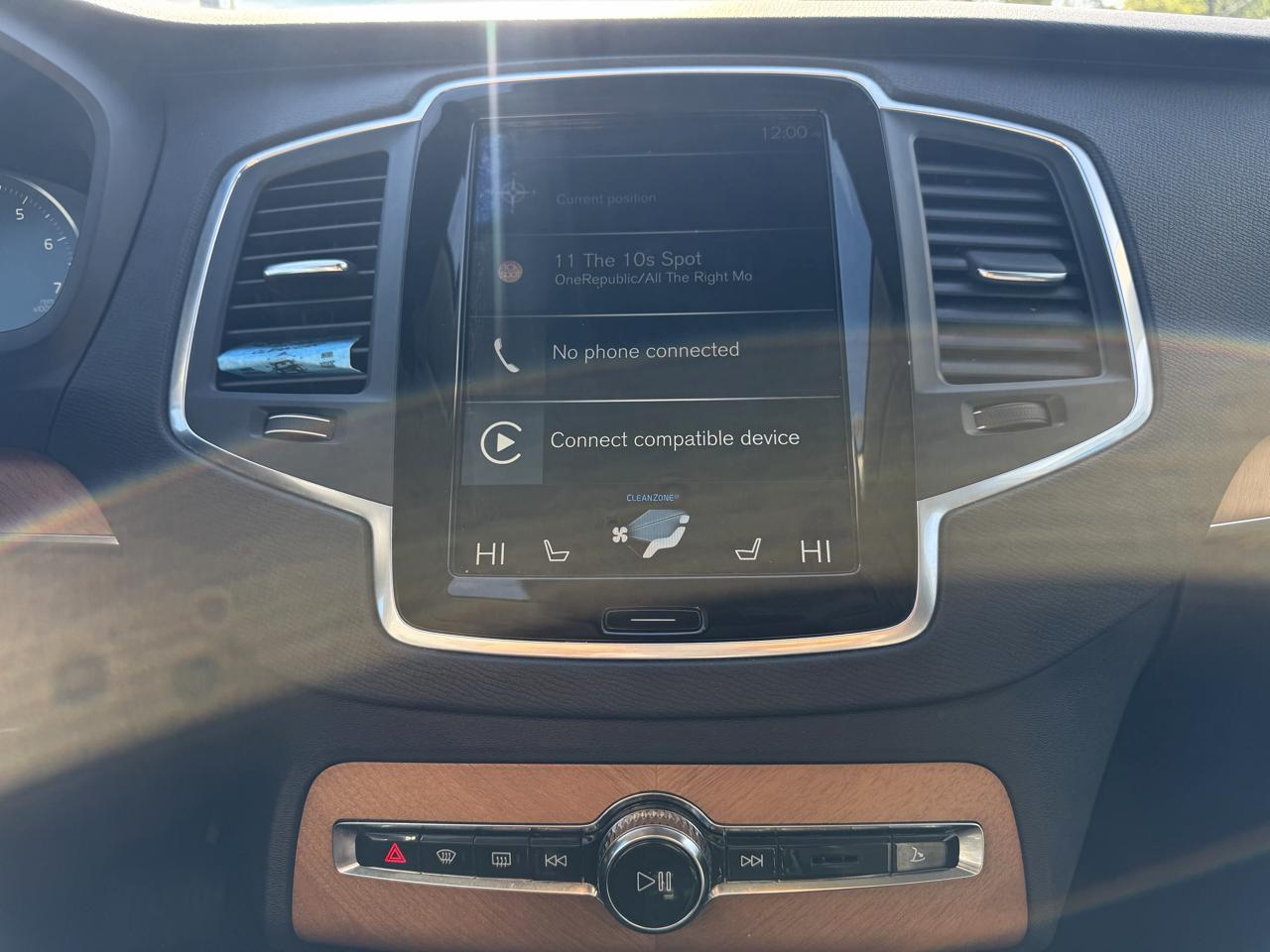 Volvo XC90  2022