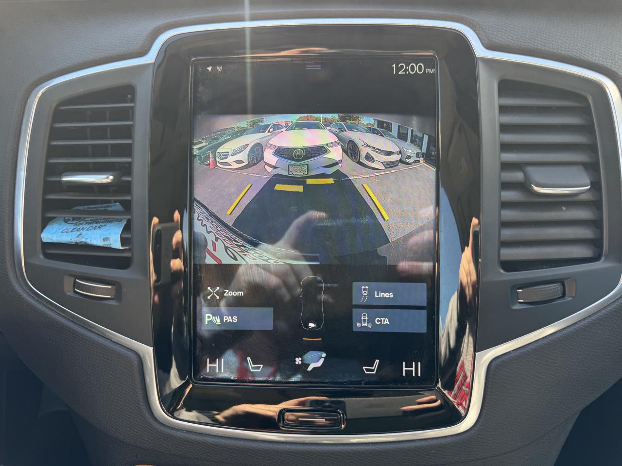 Volvo XC90  2022