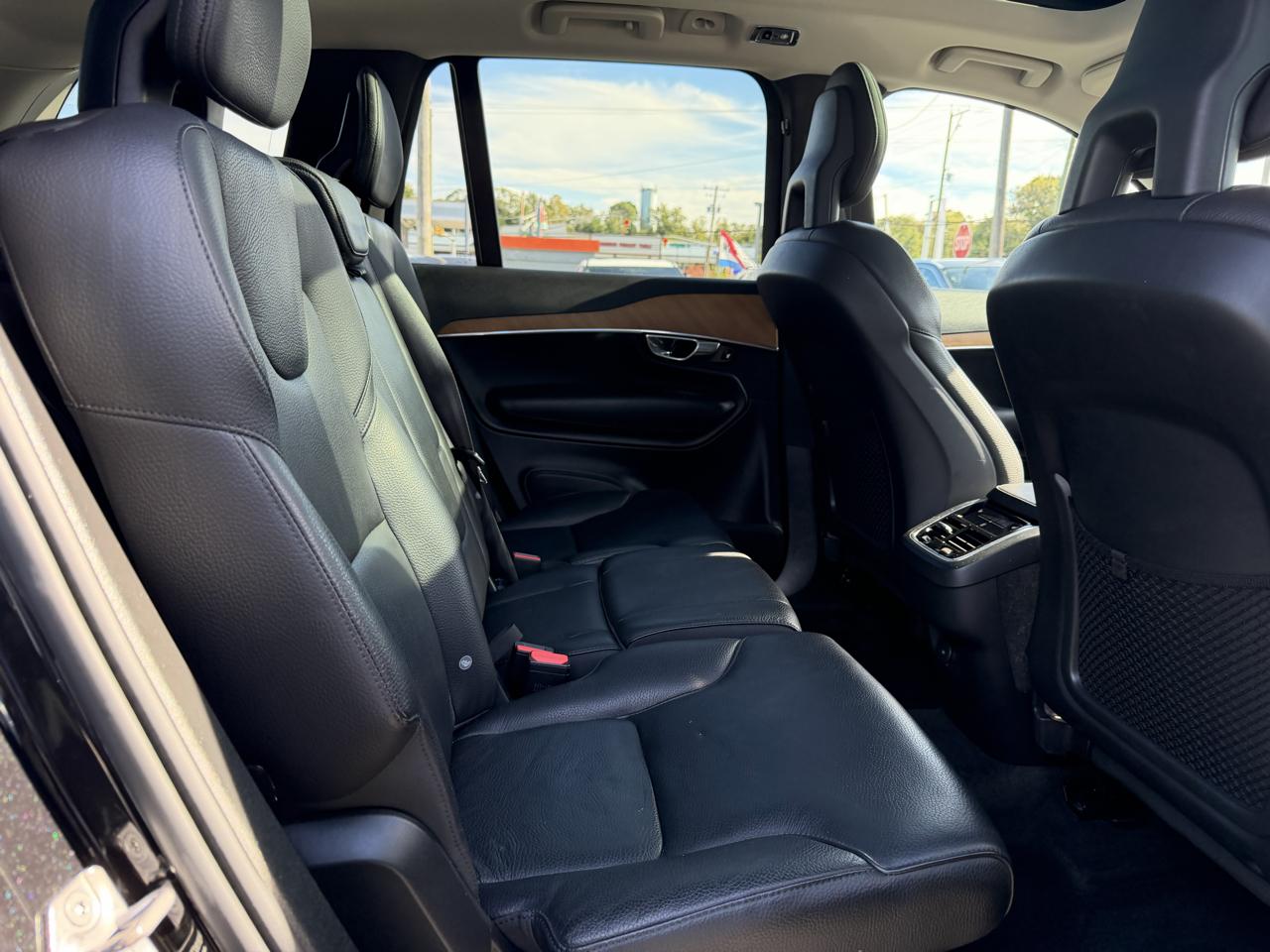 Volvo XC90  2022