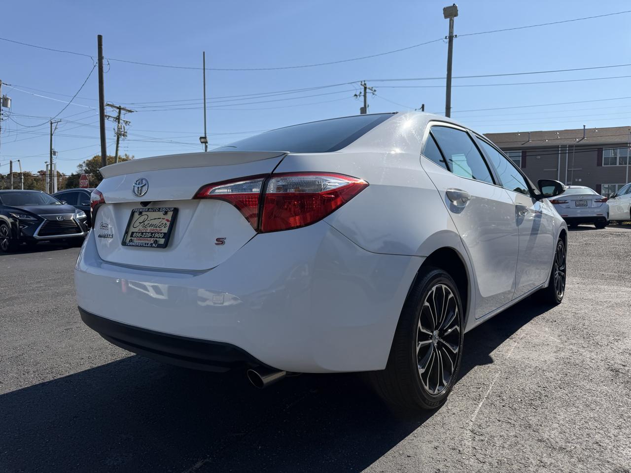 Toyota Corolla  2015