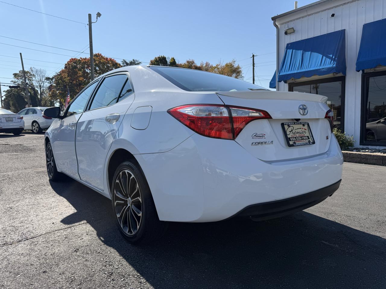 Toyota Corolla  2015