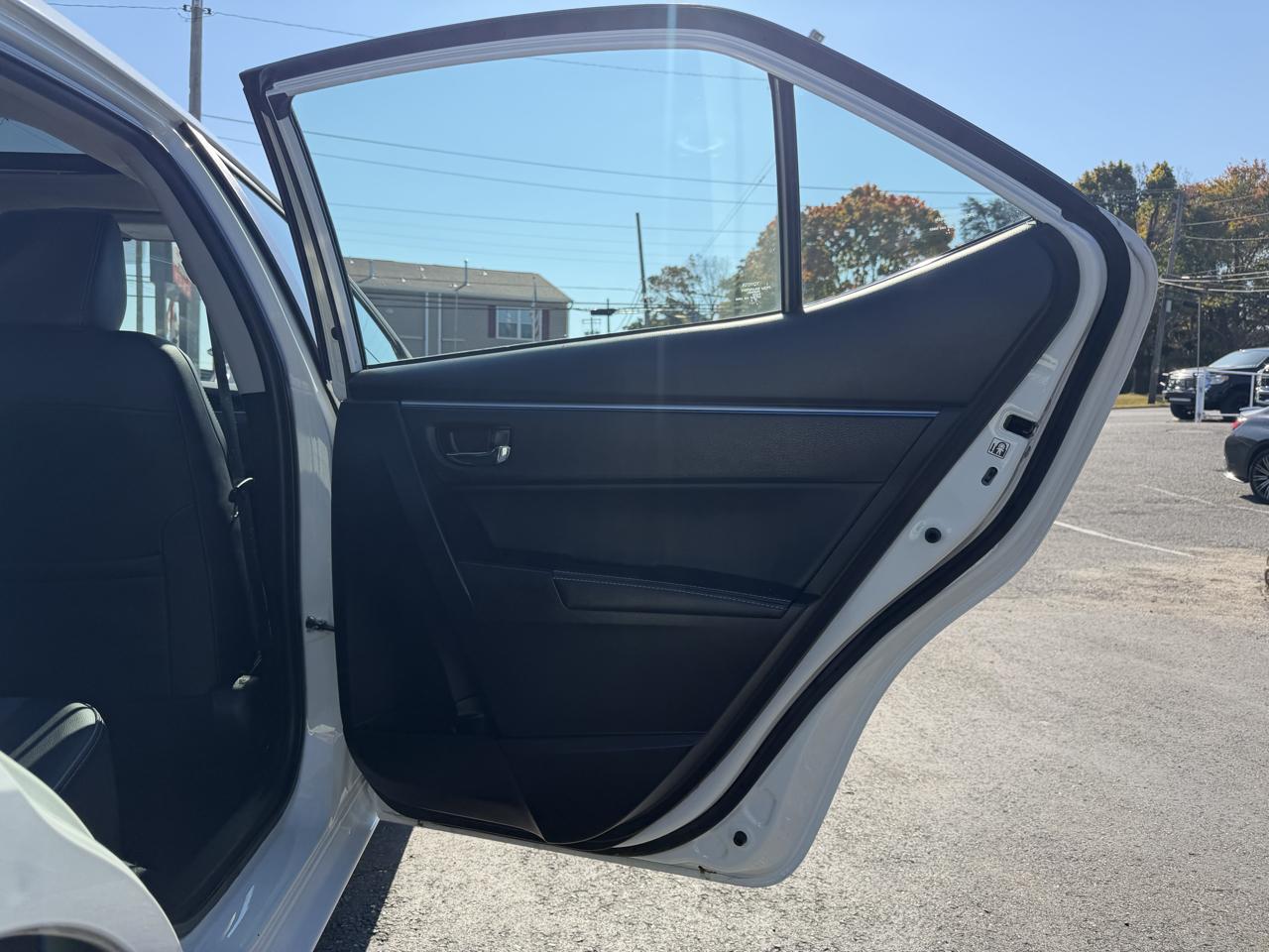 Toyota Corolla  2015