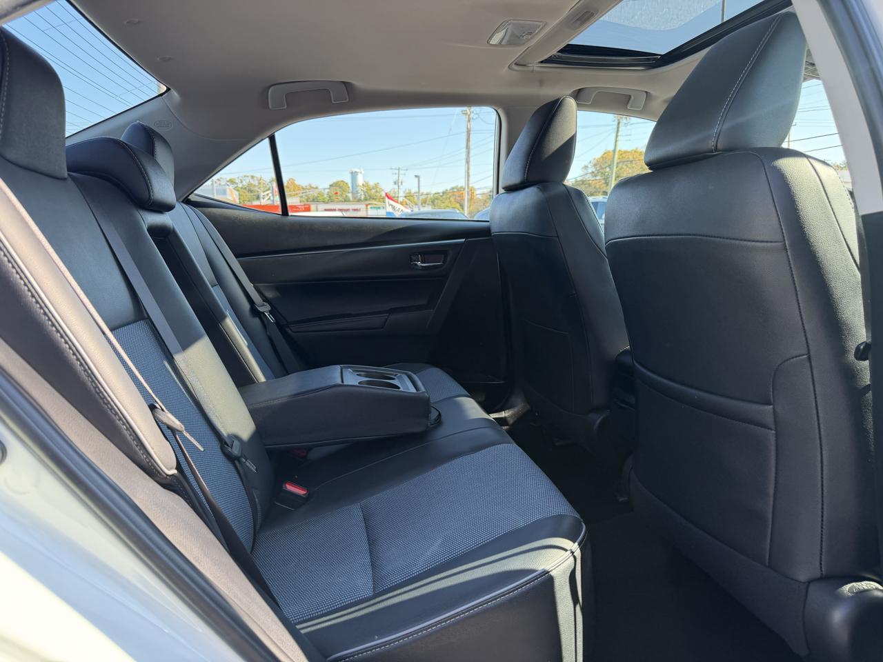 Toyota Corolla  2015