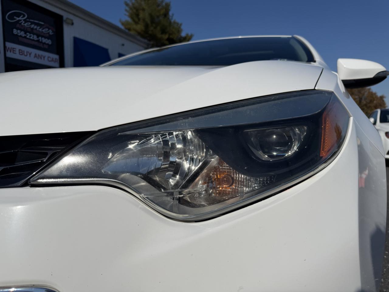 Toyota Corolla  2015