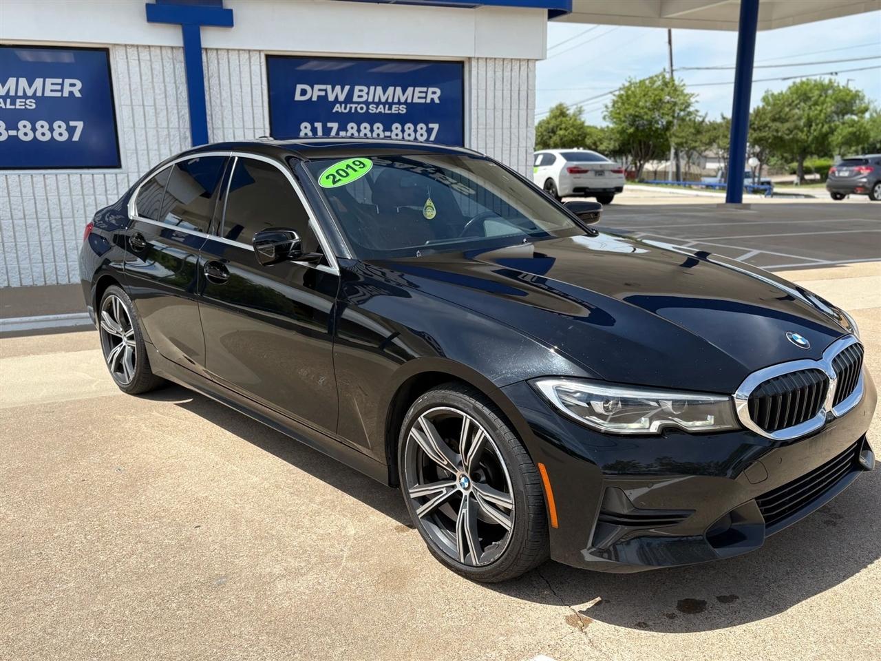 2019 BMW 3-Series 330i xDrive Sedan 4D