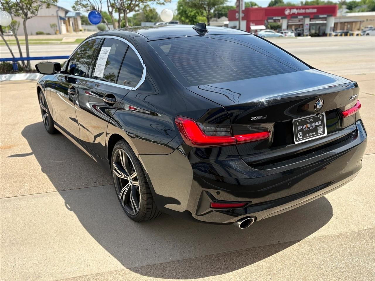BMW 3-Series  2019