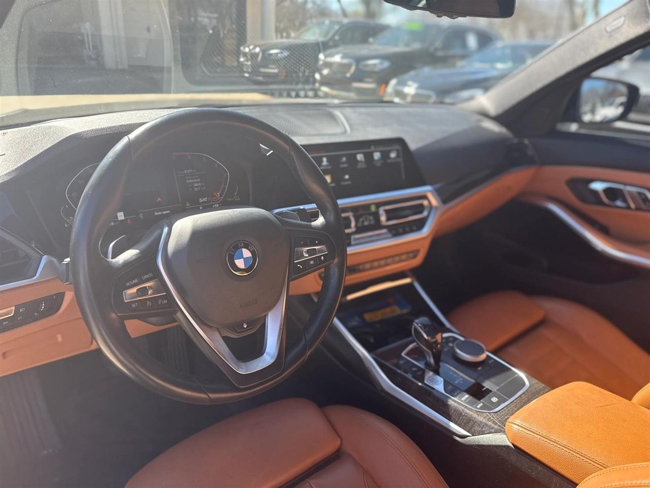 BMW 3-Series  2019