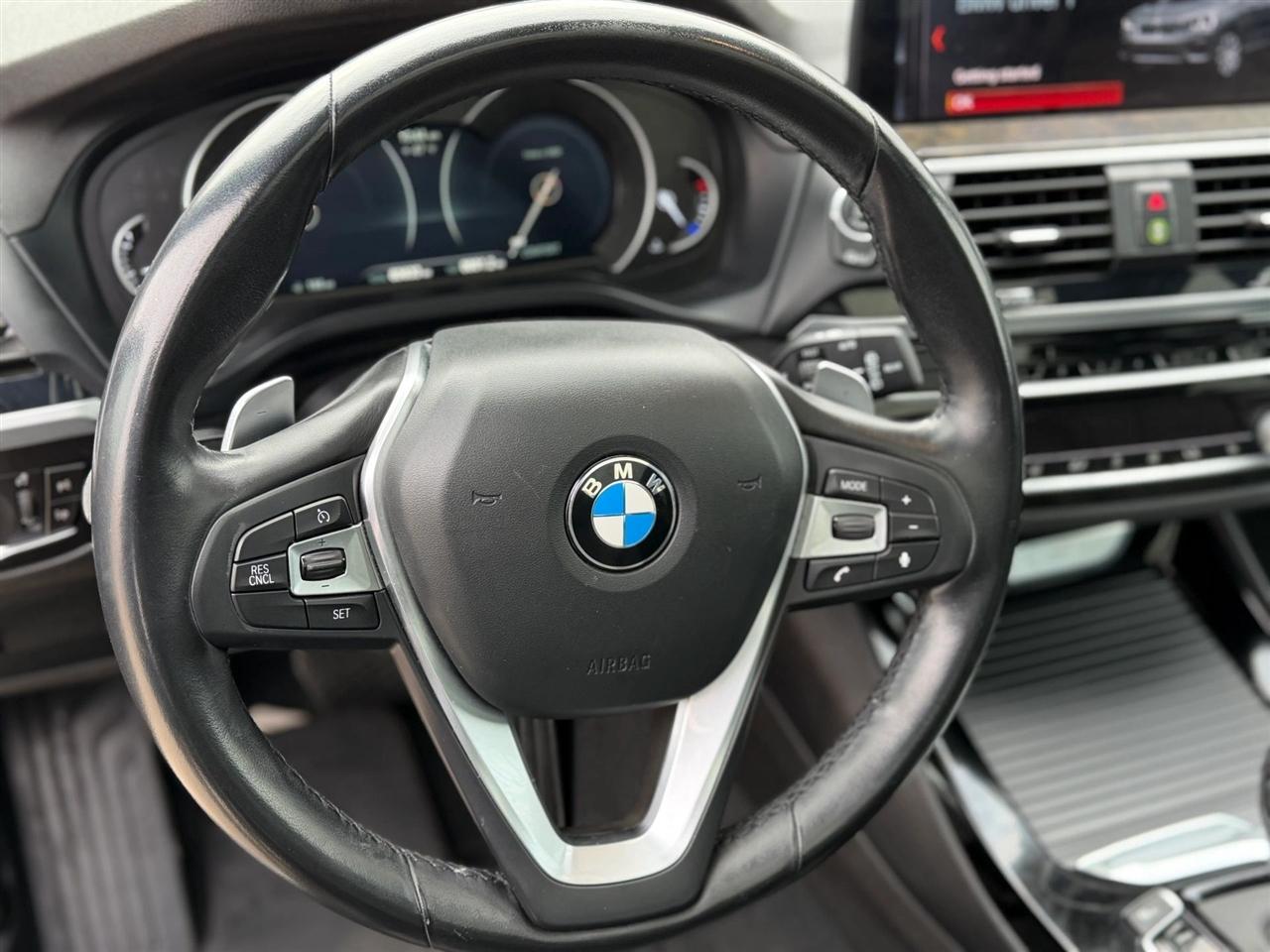 BMW 5-Series  2019