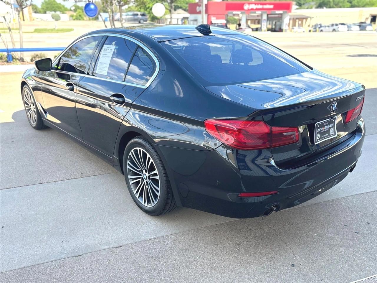 BMW 5-Series  2019