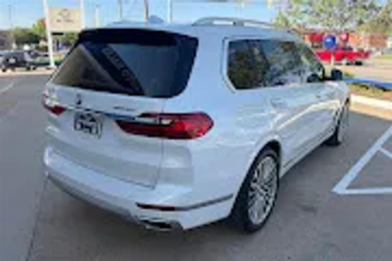 BMW X7  2020
