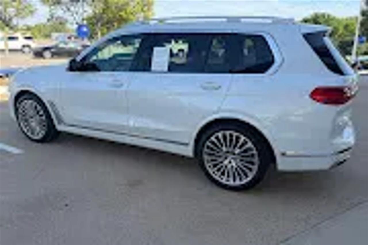 BMW X7  2020