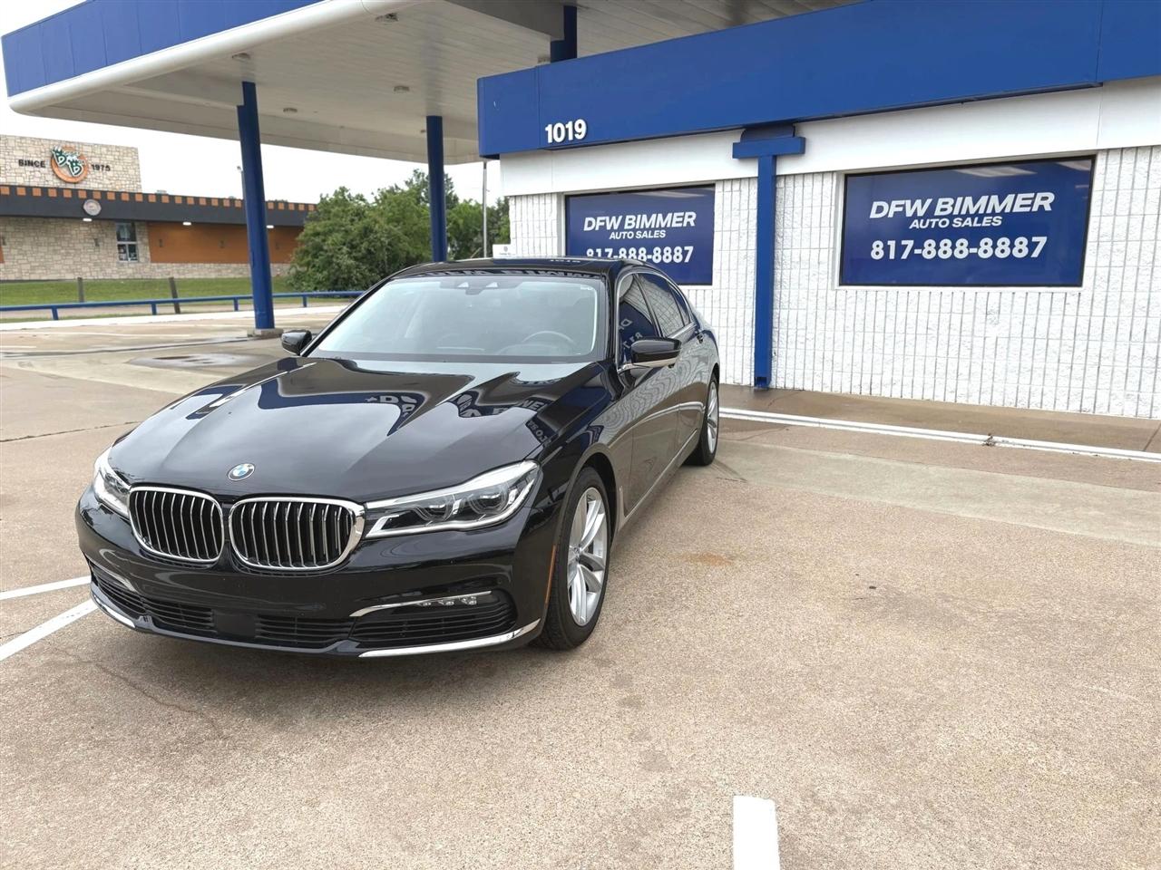 BMW 7-Series  2018