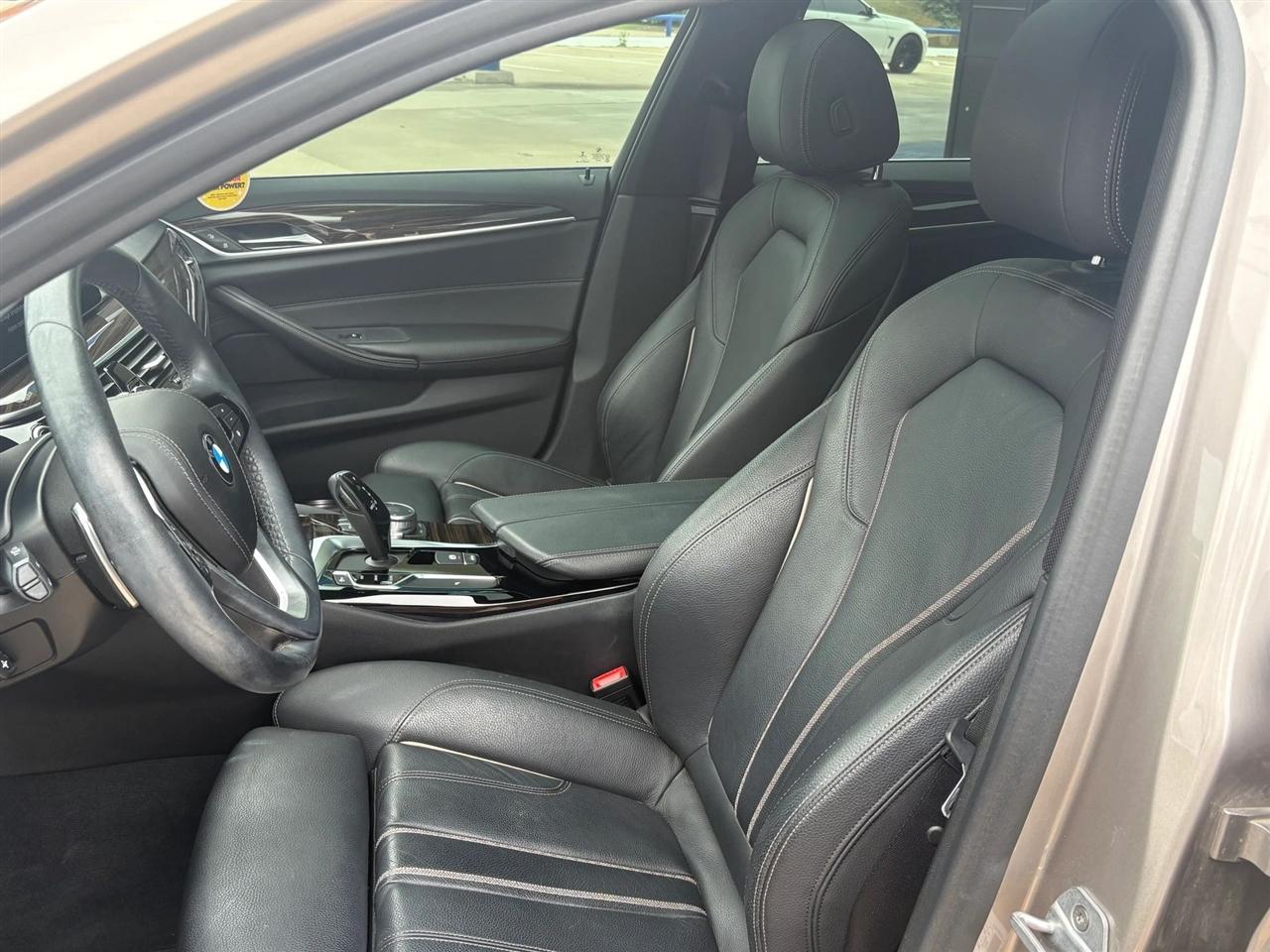 BMW 5-Series  2018
