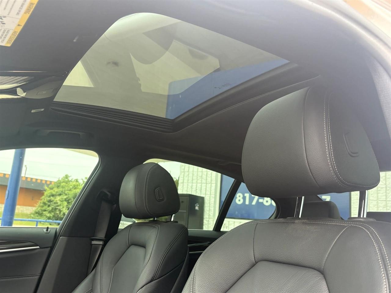 BMW 5-Series  2018