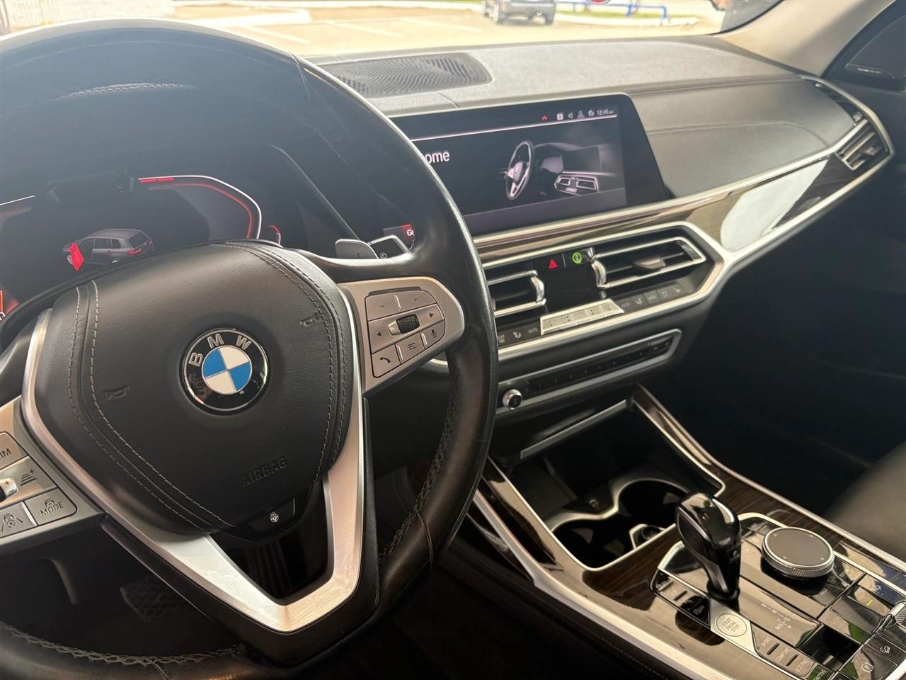 BMW X7  2019