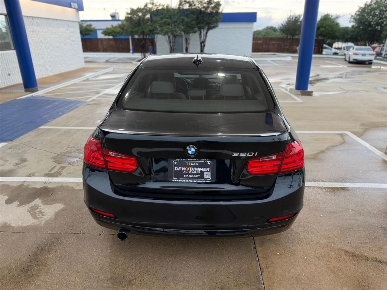 BMW 3-Series  2015