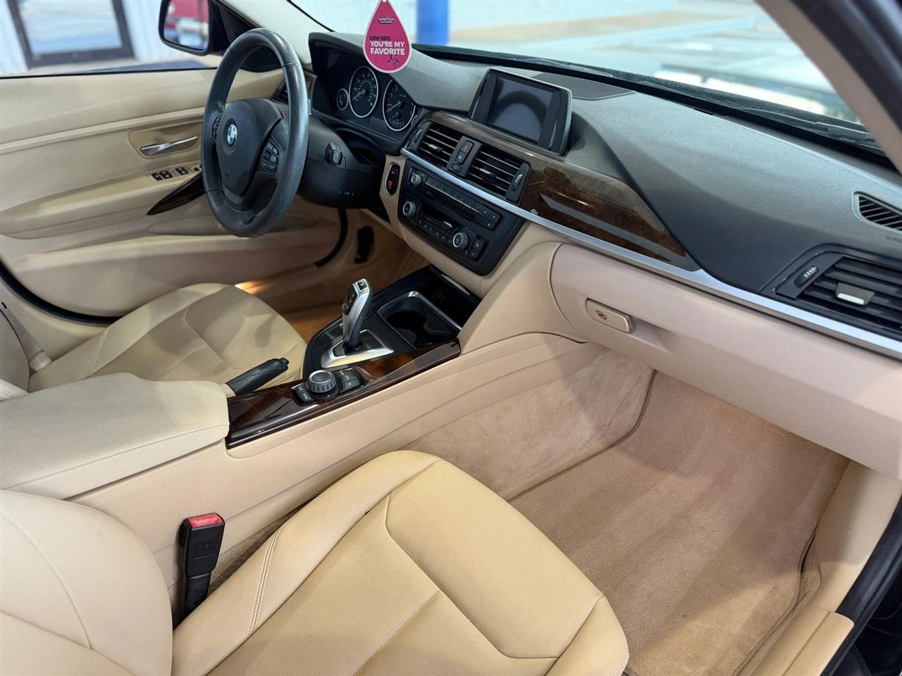 BMW 3-Series  2015
