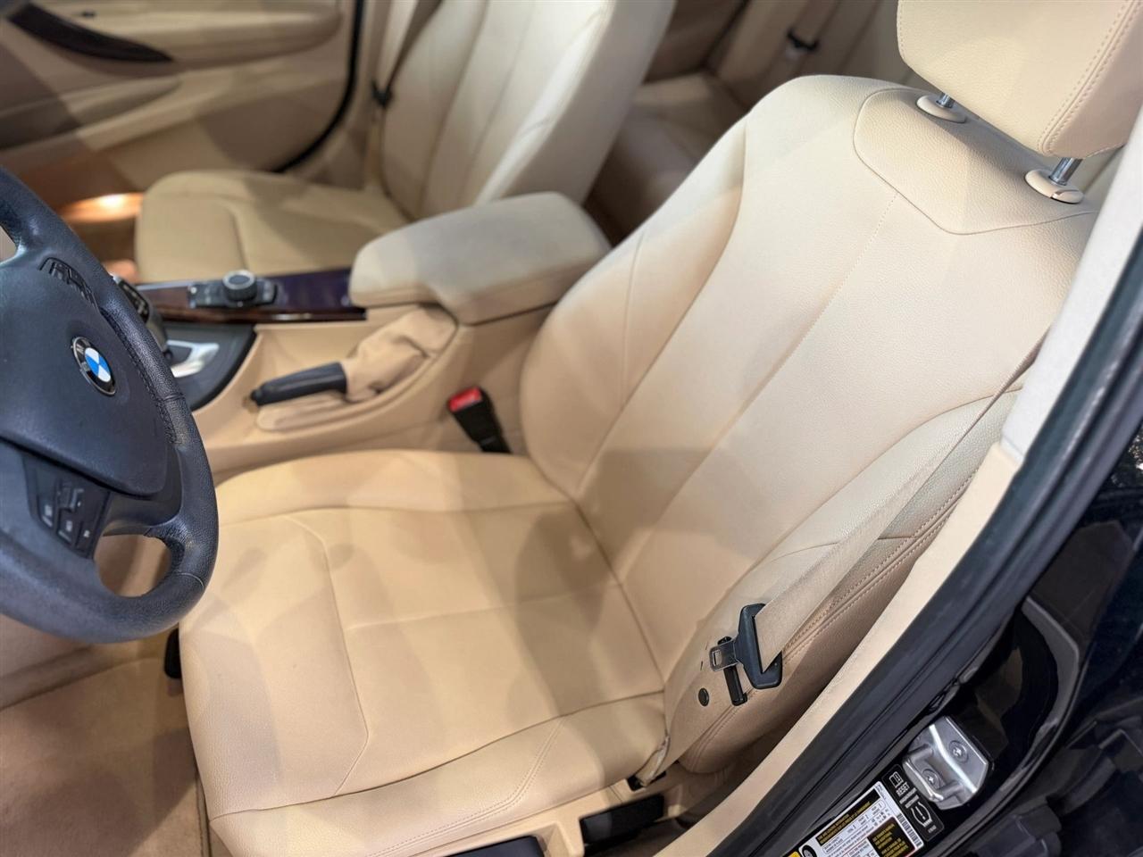 BMW 3-Series  2015