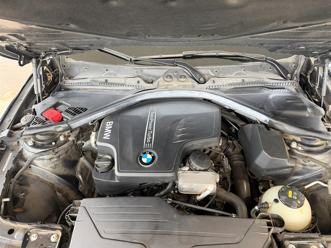 BMW 3-Series  2015