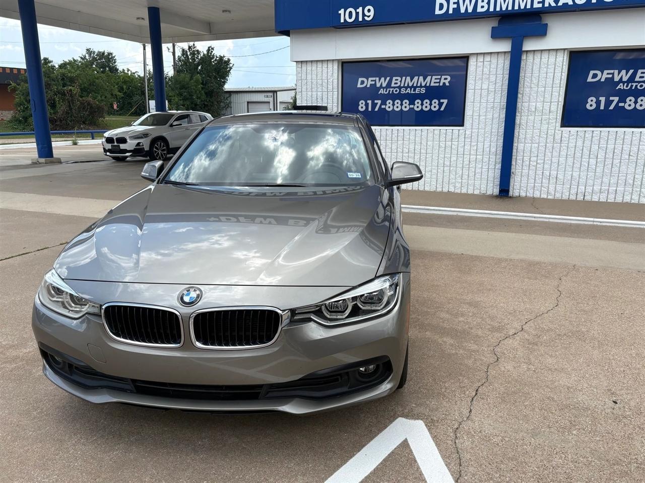 BMW 3-Series  2018